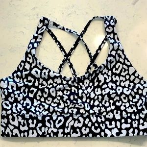 Zyia light n tight sport bra